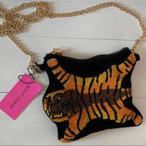 BETSEY JOHNSON NWT TIGER RUG BAG